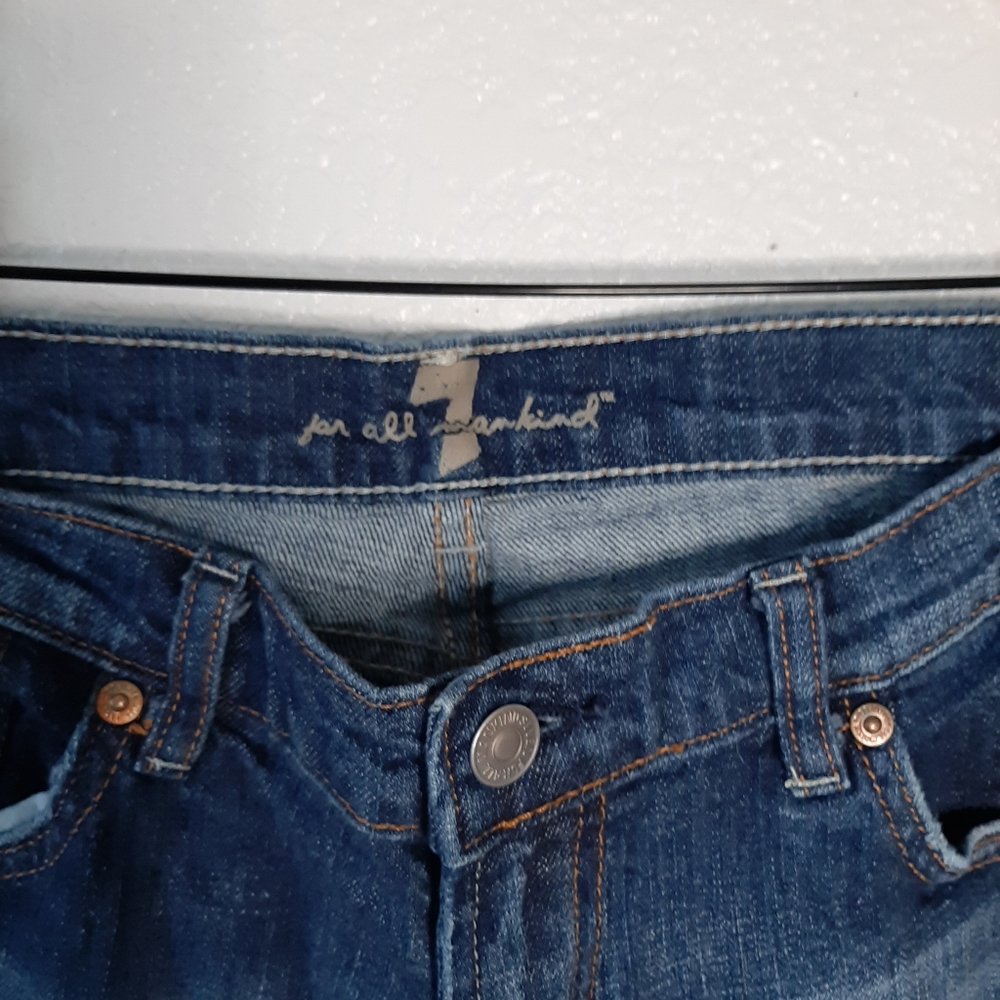SEVEN FOR ALL MANKIND JEAN SIZE 31 - Picture 3 of 4